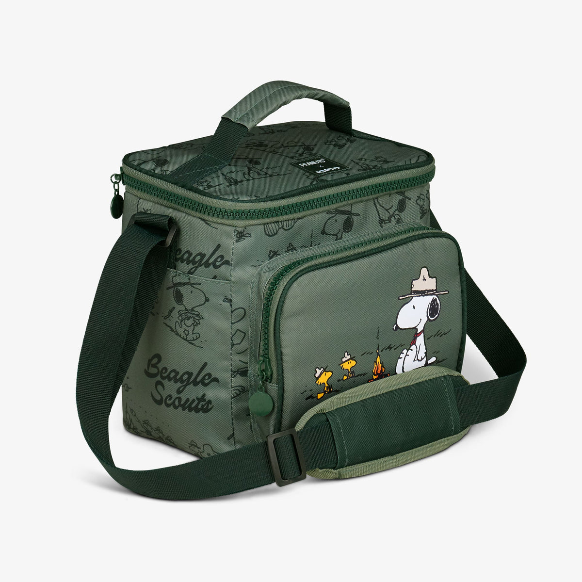 peanuts-beagle-scouts-square-lunch-cooler-bag-m4 00027846-H.jpg