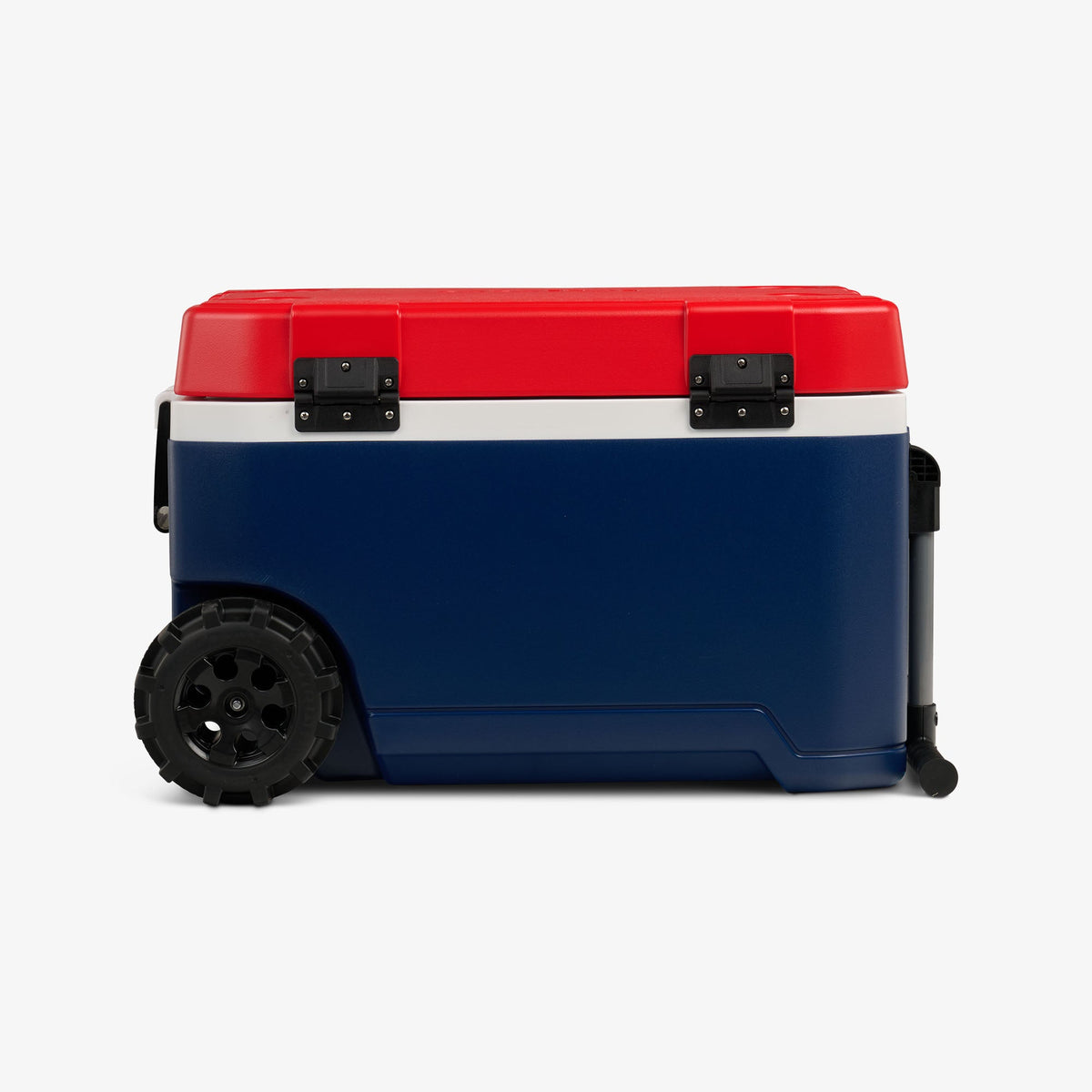 trailmate-75-qt-roller-cooler-g1 00035111-BK.jpg