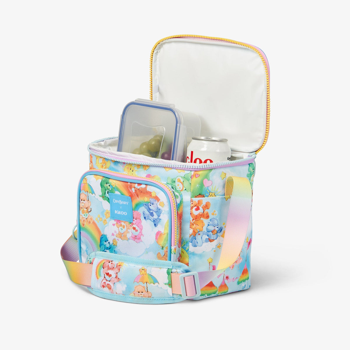 the-care-bearstm-clouds-square-lunch-bag-y7 00066102_3.jpg