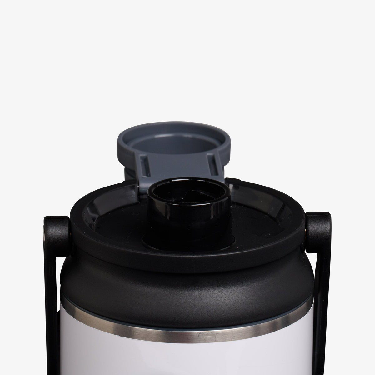 36-oz-twist-n-chug-bottle-a1 00071089-L1.jpg