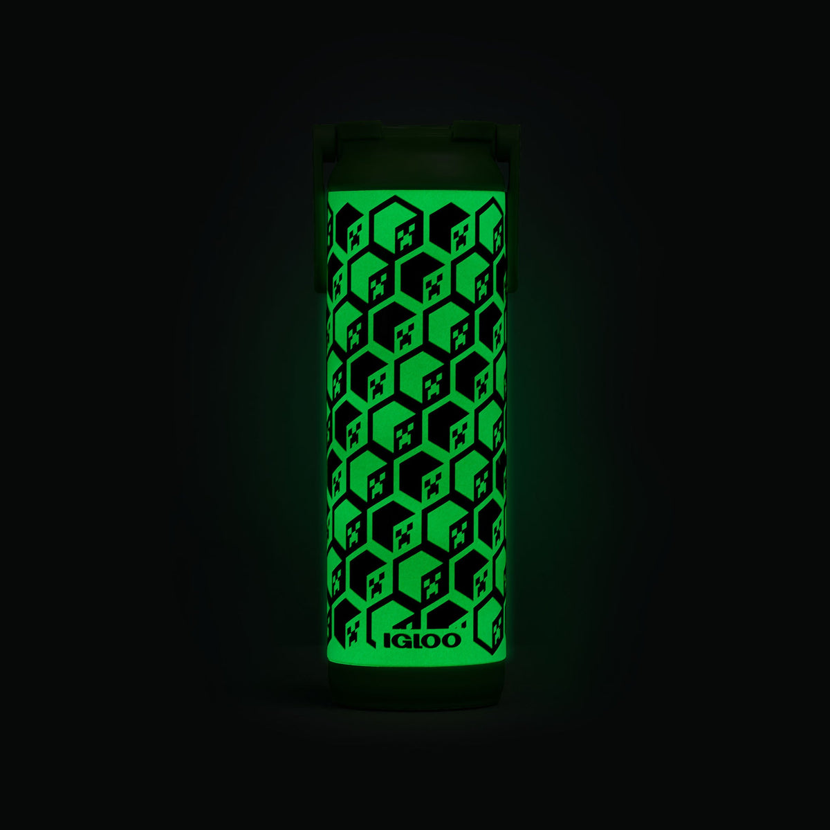 minecraft-creeper-glow-in-the-dark-20-oz-bottle-d2 00071605-GLF.jpg