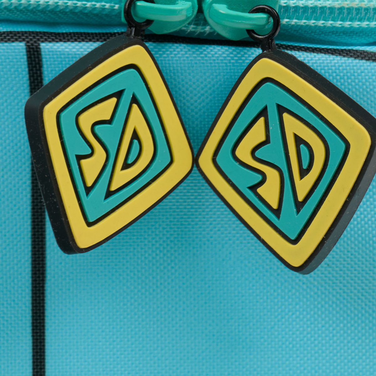 scooby-doo-mystery-machinetm-cooler-bag-a1 download.png